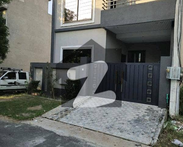 5-Marla Brand New House For Sale Wapda City 5-Marla Brand New House For Sale Wapda City
