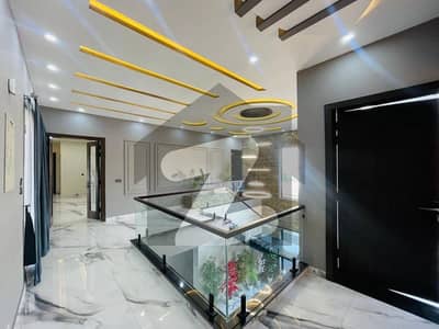 ڈی ایچ اے فیز 1 ۔ سیکٹر وی ڈی ایچ اے فیز 1,ڈی ایچ اے ڈیفینس,ملتان میں 3 کمروں کا 5 مرلہ مکان 55.0 ہزار میں کرایہ پر دستیاب ہے۔