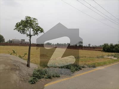 برکی روڈ کینٹ,لاہور میں 2 کنال رہائشی پلاٹ 80.0 لاکھ میں برائے فروخت۔