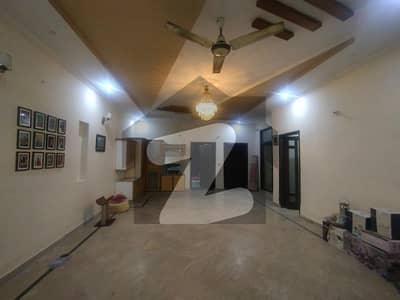 جوہر ٹاؤن فیز 2 جوہر ٹاؤن,لاہور میں 2 کمروں کا 8 مرلہ زیریں پورشن 65.0 ہزار میں کرایہ پر دستیاب ہے۔