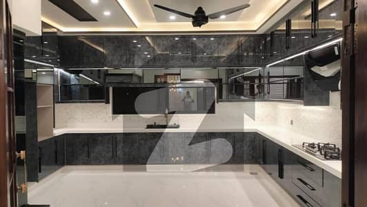 15 Marhla Uper portion available for rent near UCP university on the main kahynb e jenha rood out class location ready to shift 1 kanl type master bed rooms atach bath fully renovated 1 car parking space available