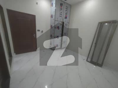 3 Marla Lower Portion For Rent