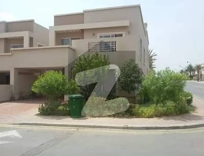 Luxurious Villa Available For Sale In Bahria Town Karachi