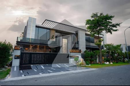 2 KANAL ULTRA MODERN HOUSE FOR RENT FULLY FURNISHED