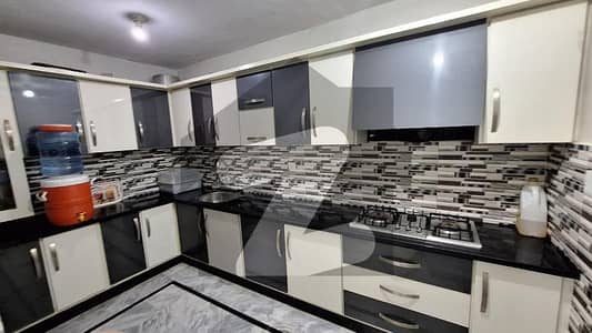 گلشنِ اقبال - بلاک 13 بی گلشنِ اقبال,گلشنِ اقبال ٹاؤن,کراچی میں 3 کمروں کا 6 مرلہ فلیٹ 2.25 کروڑ میں برائے فروخت۔