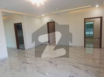 عسکری 11 - سیکٹر ڈی عسکری 11,عسکری,لاہور میں 3 کمروں کا 10 مرلہ فلیٹ 4.45 کروڑ میں برائے فروخت۔ عسکری 11 - سیکٹر ڈی عسکری 11,عسکری,لاہور میں 3 کمروں کا 10 مرلہ فلیٹ 4.45 کروڑ میں برائے فروخت۔