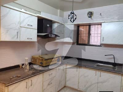 گلشنِ اقبال - بلاک 16 گلشنِ اقبال,گلشنِ اقبال ٹاؤن,کراچی میں 3 کمروں کا 6 مرلہ فلیٹ 1.75 کروڑ میں برائے فروخت۔