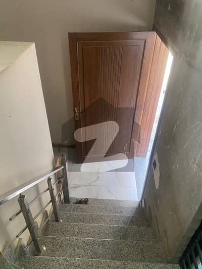 پیراگون سٹی ۔ وُوڈز بلاک پیراگون سٹی,لاہور میں 3 کمروں کا 5 مرلہ مکان 2.25 کروڑ میں برائے فروخت۔