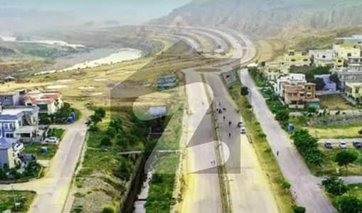 1 Kanal Top location investor Price Plot in Dha 4