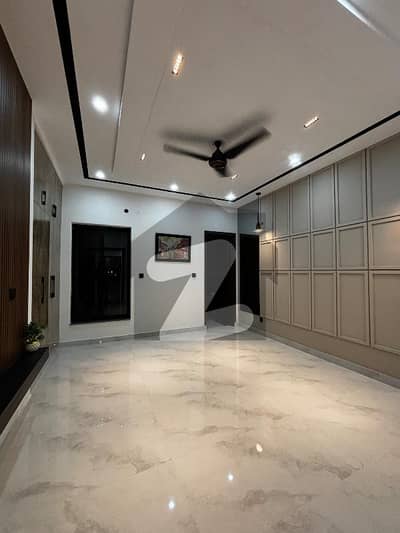 10 MARLA MODREN HOUSE