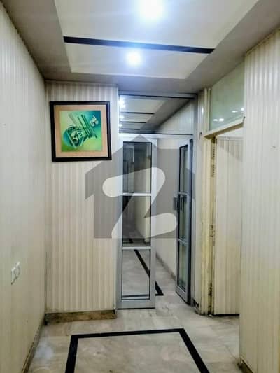 عسکری 1 عسکری,لاہور میں 3 کمروں کا 10 مرلہ فلیٹ 2.35 کروڑ میں برائے فروخت۔ عسکری 1 عسکری,لاہور میں 3 کمروں کا 10 مرلہ فلیٹ 2.35 کروڑ میں برائے فروخت۔