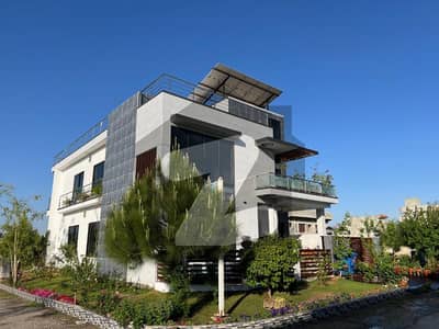 10 Marla Corner Double Storey Fully Furnished House for Sale in Block L Gulberg Residencia Solar Installed