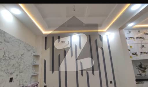 Luxury 125 Yards Villa in Prime Ali Block All Facilities Included! Luxury 125 Yards Villa in Prime Ali Block All Facilities Included!