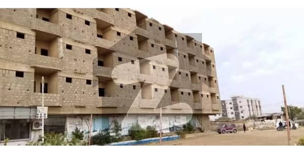 Brand New Flat Near 4k Chowrangi Surjani Town.