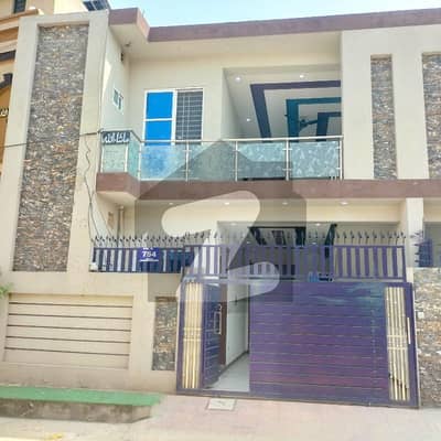 Three bed House in snober city green villas Adyala road.
