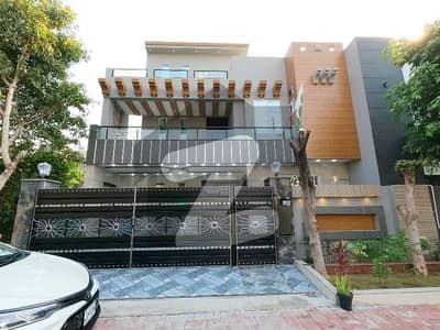 10 MARLA LUXURY HOUSE FOR SALE
