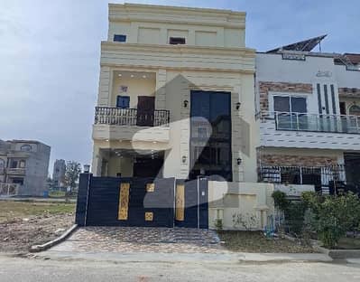 Prime Location 5 Marla House available for sale in Citi Housing Society, Citi Housing Society
