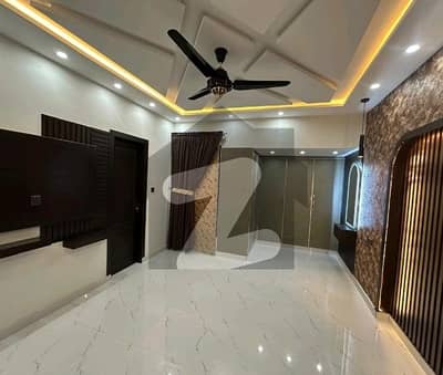 سٹی ہاؤسنگ سوسائٹی گوجرانوالہ میں 4 کمروں کا 5 مرلہ مکان 62.0 ہزار میں کرایہ پر دستیاب ہے۔