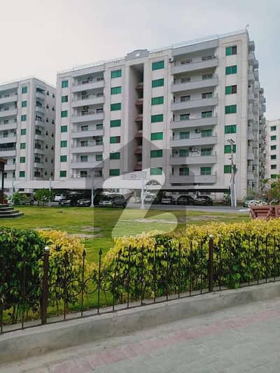 عسکری 10 - سیکٹر ایف عسکری 10,عسکری,لاہور میں 3 کمروں کا 10 مرلہ فلیٹ 1.35 لاکھ میں کرایہ پر دستیاب ہے۔