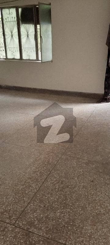 G. 10/4 GROUND PORTION AVAILABLE FOR RENT.