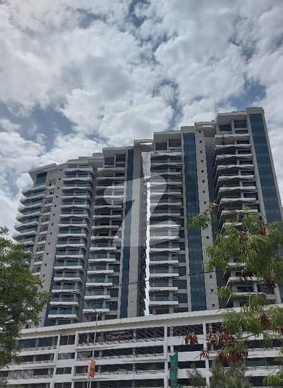 Roshan Residencia 3 Bed With DD 2000Sqft Main Shahrah-E-Quaideen Roshan Residencia 3 Bed With DD 2000Sqft Main Shahrah-E-Quaideen