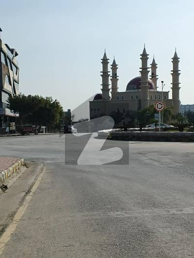 10 Marla Develop Possession Plot For Sale F Block Gulberg Residencia