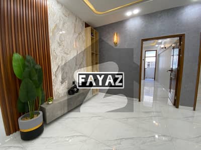 بدر کمرشل ایریا ڈی ایچ اے فیز 5,ڈی ایچ اے ڈیفینس,کراچی میں 2 کمروں کا 5 مرلہ فلیٹ 1.4 کروڑ میں برائے فروخت۔