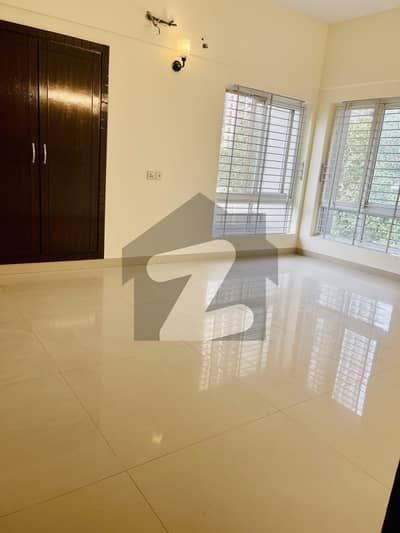 Residential Apartment Available For Rent