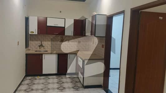 ناظم آباد کراچی میں 2 کمروں کا 4 مرلہ فلیٹ 40.0 ہزار میں کرایہ پر دستیاب ہے۔