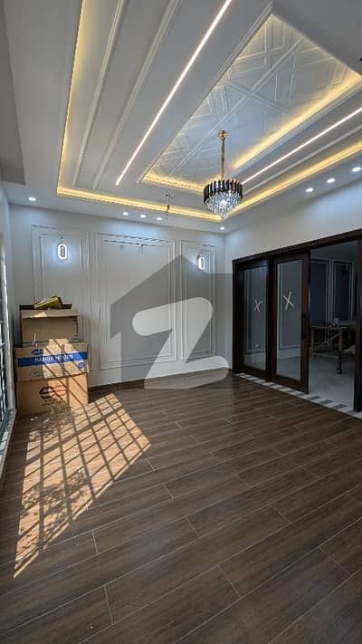 بحریہ ٹاؤن - طلحہ بلاک بحریہ ٹاؤن سیکٹر ای,بحریہ ٹاؤن,لاہور میں 5 کمروں کا 10 مرلہ مکان 1.9 لاکھ میں کرایہ پر دستیاب ہے۔ بحریہ ٹاؤن - طلحہ بلاک بحریہ ٹاؤن سیکٹر ای,بحریہ ٹاؤن,لاہور میں 5 کمروں کا 10 مرلہ مکان 1.9 لاکھ میں کرایہ پر دستیاب ہے۔