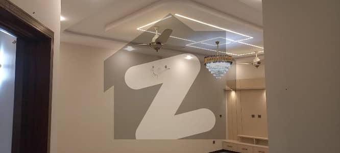 1 Kanal Corner Separate Entrance Upper Portion Available For Rent On Prime location of Bahria Town Phase 3