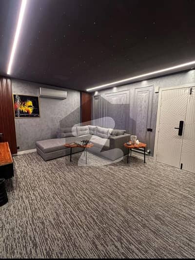 سٹی ہاؤسنگ سوسائٹی سیالکوٹ میں 5 کمروں کا 10 مرلہ مکان 4.0 کروڑ میں برائے فروخت۔