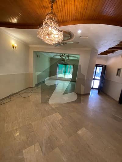 10 MARLA LOWER PORTION FOR RENT IN WAPDA TOWN