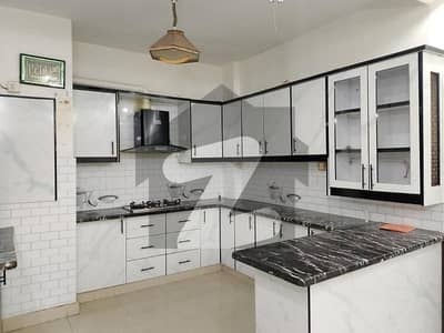 PARK-FACING APARTMENT FOR RENT | CLIFTON BLOCK 2