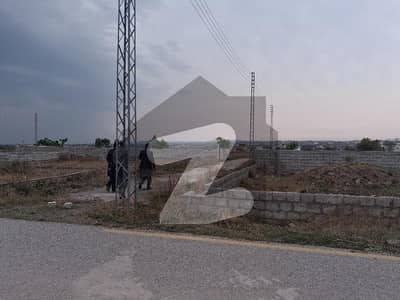 Corner Heighted Plot. Ideal for residential or Commercial purposes. Near to Ravi Block Mumtaz City Islamabad and Islamabad Airport. Price can be negotiated slightly. Corner Heighted Plot. Ideal for residential or Commercial purposes. Near to Ravi Block Mumtaz City Islamabad and Islamabad Airport. Price can be negotiated slightly.