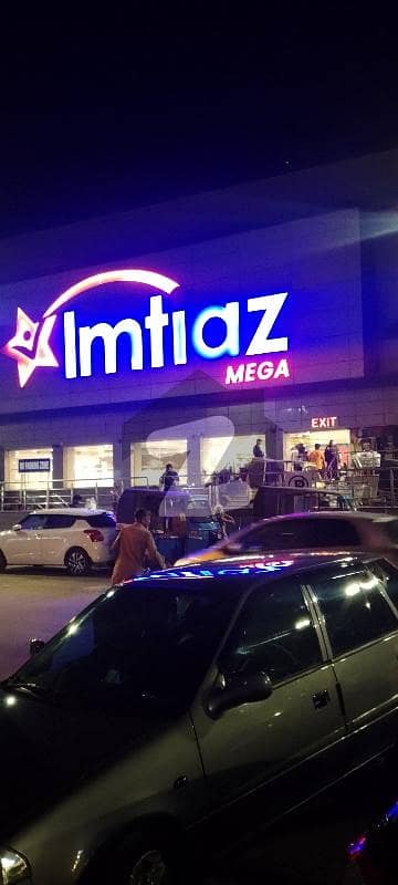 Apartment For Sale Zamzama Commercial