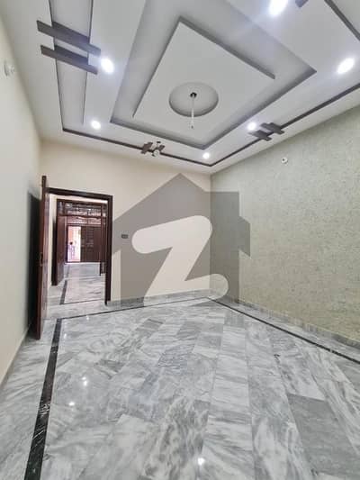 3 Marla Upper Portion for Bchlourss available For rent