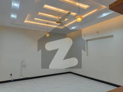 بحریہ ٹاؤن فیز 8 بحریہ ٹاؤن راولپنڈی,راولپنڈی میں 3 کمروں کا 10 مرلہ بالائی پورشن 60.0 ہزار میں کرایہ پر دستیاب ہے۔