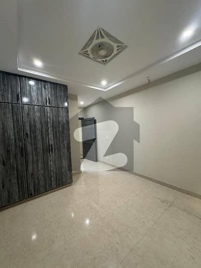 1 bed non furnished Apartment available for Rent