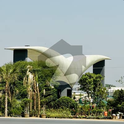 Plot For Sale Size (36*75)Block E