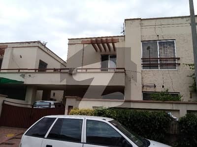 10 Marla House For Sale In Imperial Homes Paragon City Lahore