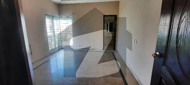 10 Marla House For Sale In Imperial Homes Paragon City Lahore