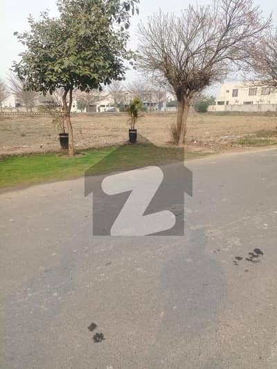 5 Marla Plot For Sale in DHA 9 Town A Block At Top Location