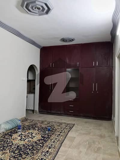 گلستانِِ جوہر ۔ بلاک 11 گلستانِ جوہر,کراچی میں 2 کمروں کا 4 مرلہ فلیٹ 95.0 لاکھ میں برائے فروخت۔