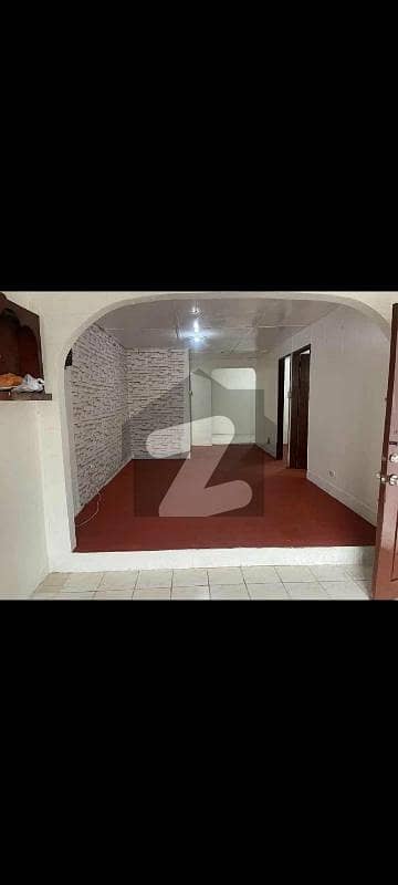 Off M M Alam Road Gulberg 4 Kanal Old House In Blue Zone