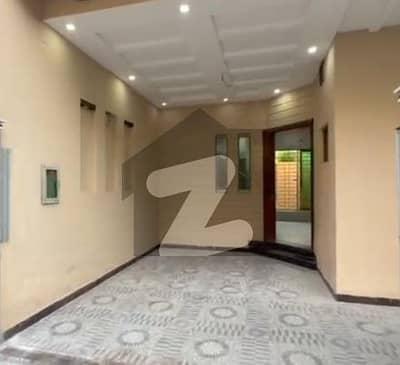 beautiful 5 marla house for rent Wanda town lahore