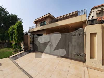 Spacious Living 1 Kanal Beautiful Bungalow For Rent In DHA Phase 2