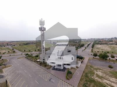 Farm House Of 5 Kanal Available In Multi Residencia & Orchards Farm House Of 5 Kanal Available In Multi Residencia & Orchards