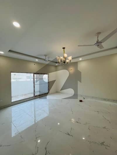 فالکن کمپلیکس نیوملیر ملیر,کراچی میں 4 کمروں کا 14 مرلہ مکان 1.95 لاکھ میں کرایہ پر دستیاب ہے۔ فالکن کمپلیکس نیوملیر ملیر,کراچی میں 4 کمروں کا 14 مرلہ مکان 1.95 لاکھ میں کرایہ پر دستیاب ہے۔