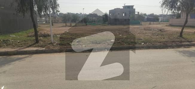 PRIME PAIR PLOTS 10 MARLA FOR SALE IN BLOCK B